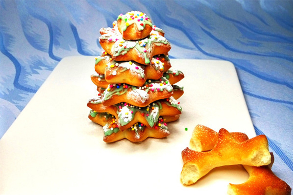 <b>【新东方烹饪学堂】甜甜圈圣诞树</b>